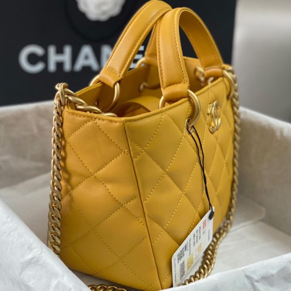 Ch*el shopping bag